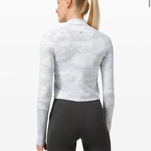 Lululemon Athletica Gray Camouflage Long Sleeve Top